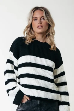 Alba Stripe Knit | Black/white