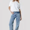 Gaias High Rise Denim | Light blue denim