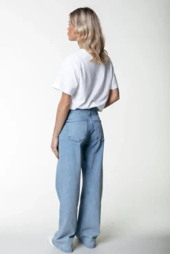Gaias High Rise Denim | Light blue denim