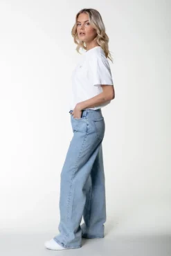 Gaias High Rise Denim | Light blue denim