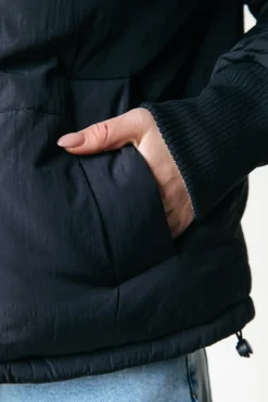 Isado Reversible Puffer Jacket | Black