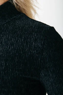 Jewel Structure Velvet Top | Black