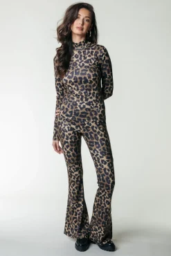 Leopard Peached Flare | Warm Brown