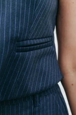 Loiza Pinstripe Gilet | Dark blue
