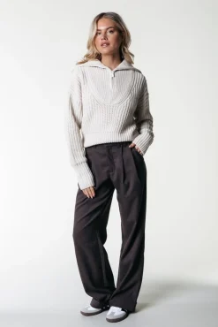Rus Straight Pants | Dark brown