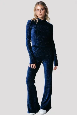 Structure Velvet Flare | Peacoat Blue